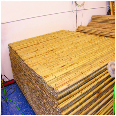 Couleur naturelle de Bamboo Roller Paneling de barrière durable de jardin de pépinière de jardin