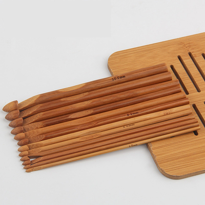 Le crochet de crochet en bambou en bois ergonomique a placé 8 morceaux pour le débutant