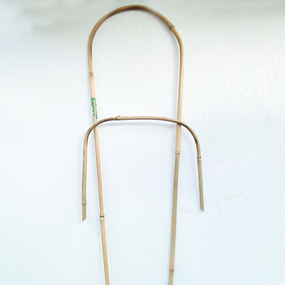 Le bambou de matière première de 100% jalonne 6m que les cercles de forme d'U Handcrafted la fleur de soutien de treillis
