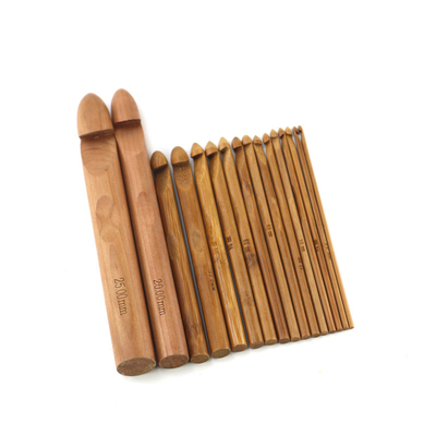 Tissez le bambou de métier de fil les aiguilles de tricotage que circulaires ont carbonisé les crochets de crochet en bambou de poignée
