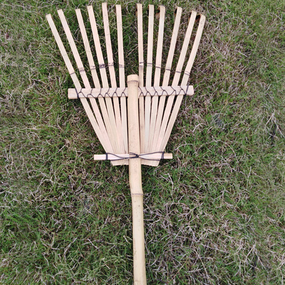Récupérateur de tête de paille de jardin Récupérateur de tête de paille de jardin Récupérateur de tête de paille de jardin