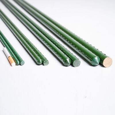 Tuteurs métalliques enduits de plastique, piquets de jardin verts pour le soutien des plantes, l'escalade des plantes, l'aménagement paysager et la clôture