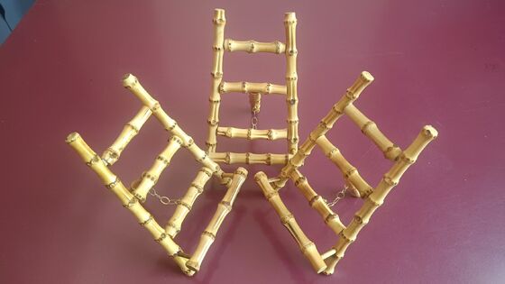 Stand de bambou portable et économe en espace avec compatibilité universelle 3 en 1 et angles de vision réglables pour téléphone et tablette